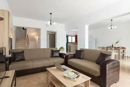 Joya Archangelos * Archangelos (Rhodes)
